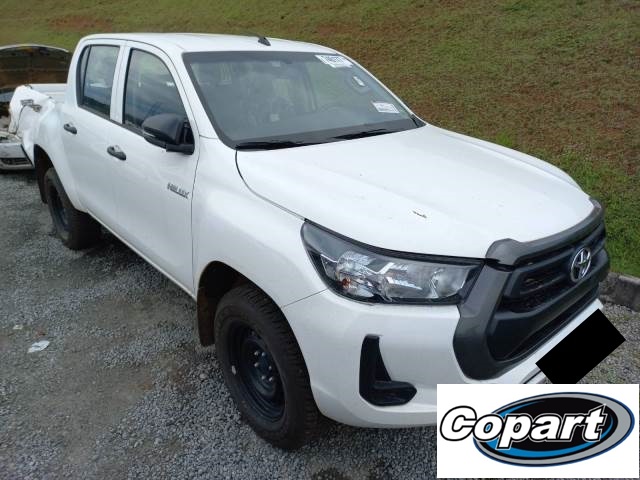  HILUX CD STD 2.8 D-4D TURBO 2022